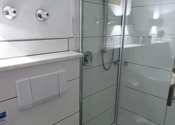 Gaestehaus Watzmannblick 招待所 比绍夫斯维森
