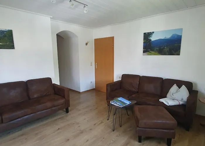 Gaestehaus Watzmannblick 招待所